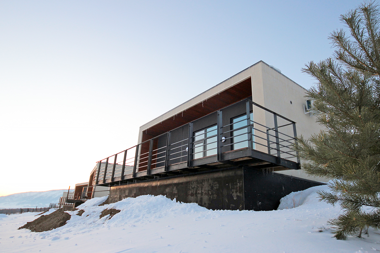 Двухместный благоустроенный дом второй линии (М6-М9)