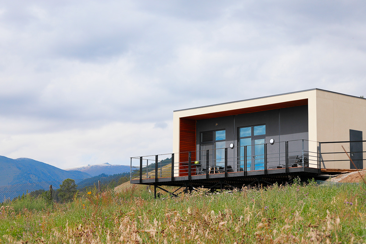 Двухместный благоустроенный дом первой линии (М1-М5)